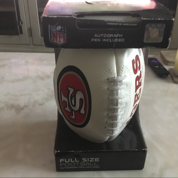Official NFL Wilson Autograph Football - Picture 5 of 6